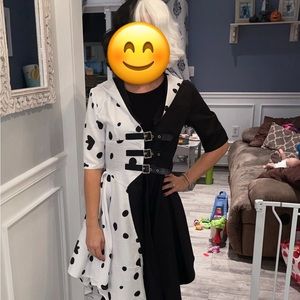 Cruella Halloween costume